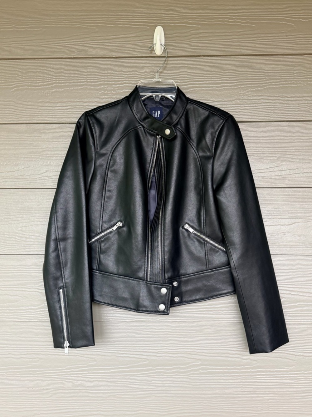 GAP Black Faux Leather Moto Jacket with Zip Accents Size Small Petite